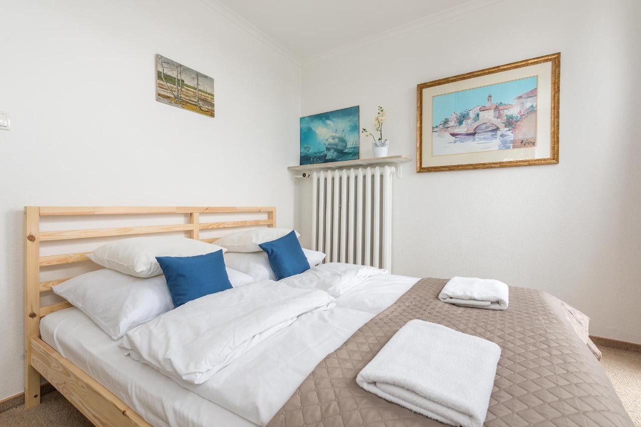ורשה P&O Apartments Grzybowska 9 מראה חיצוני תמונה